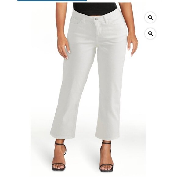 Lee Womens 16 White Mid Rise Regular Fit Denim Capri 22" Inseam NWT - Picture 1 of 11